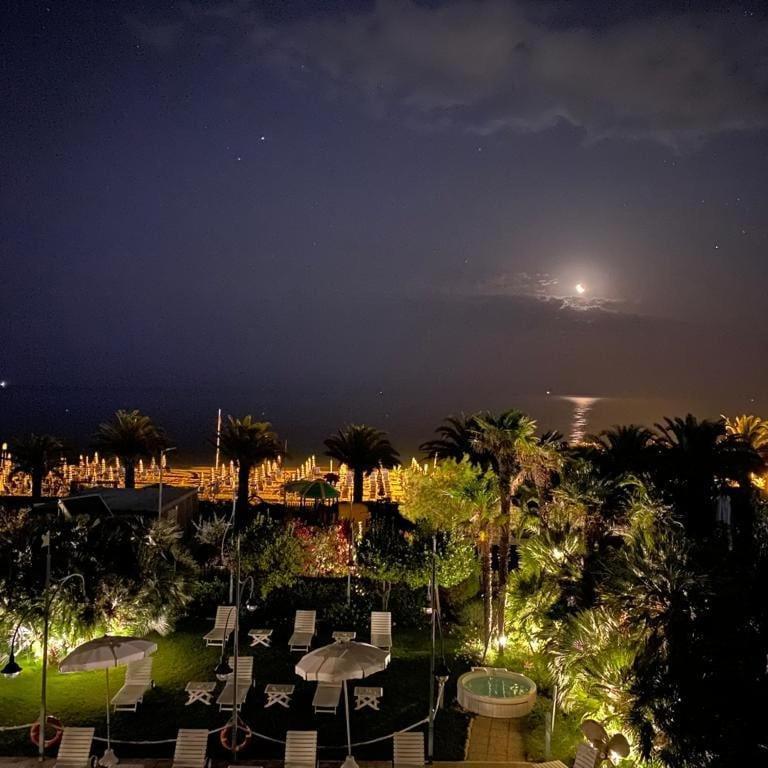 Hotel Parco Delle Rose ซิลวี มารีน่า ภายนอก รูปภาพ