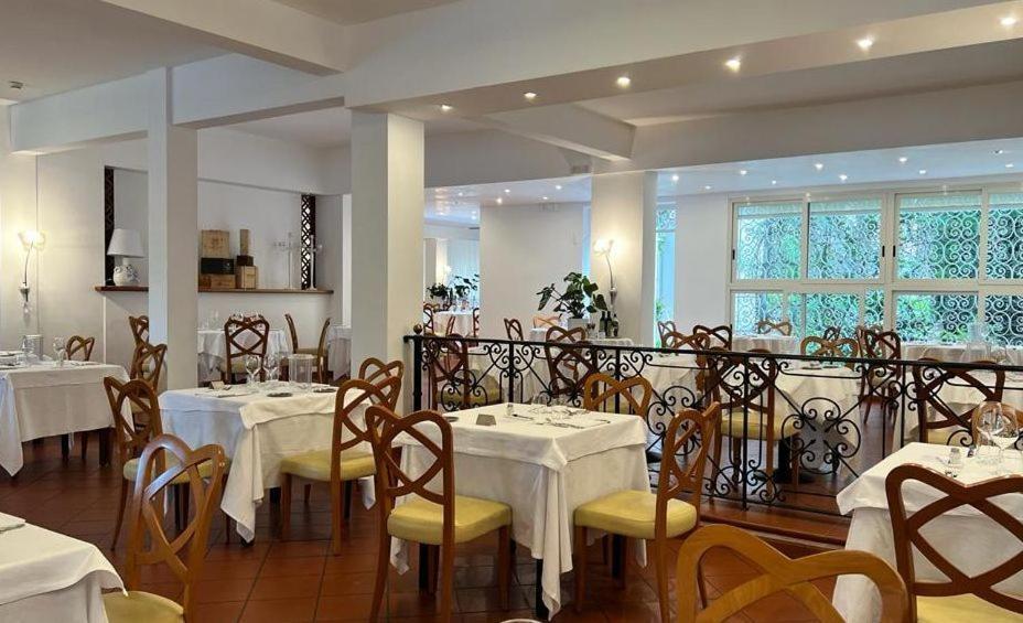 Hotel Parco Delle Rose ซิลวี มารีน่า ภายนอก รูปภาพ